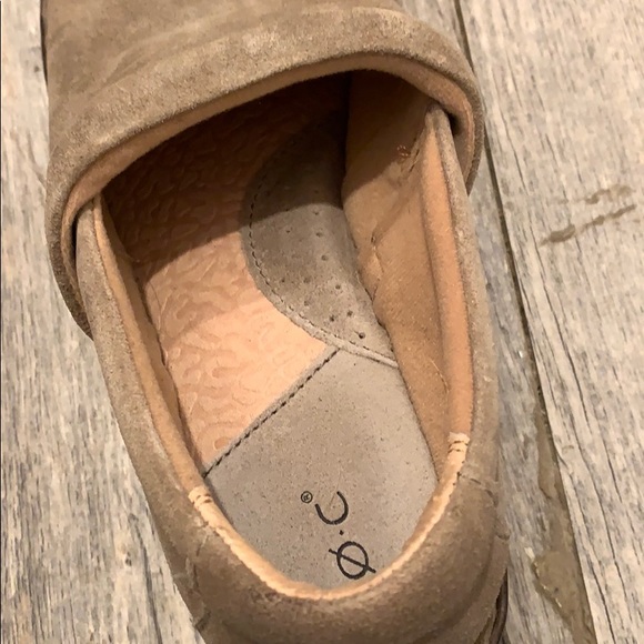 Clogs - Picture 4 of 5